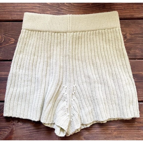 Nasty Gal Ribbed Knit Lounge Shorts - Picture 4 of 5